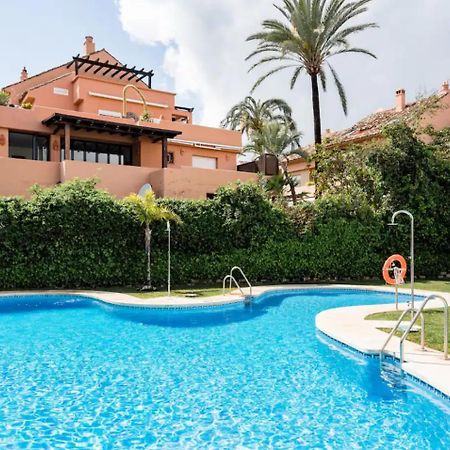 Las Lomas - Pool, Terrace & View Marbella Buitenkant foto