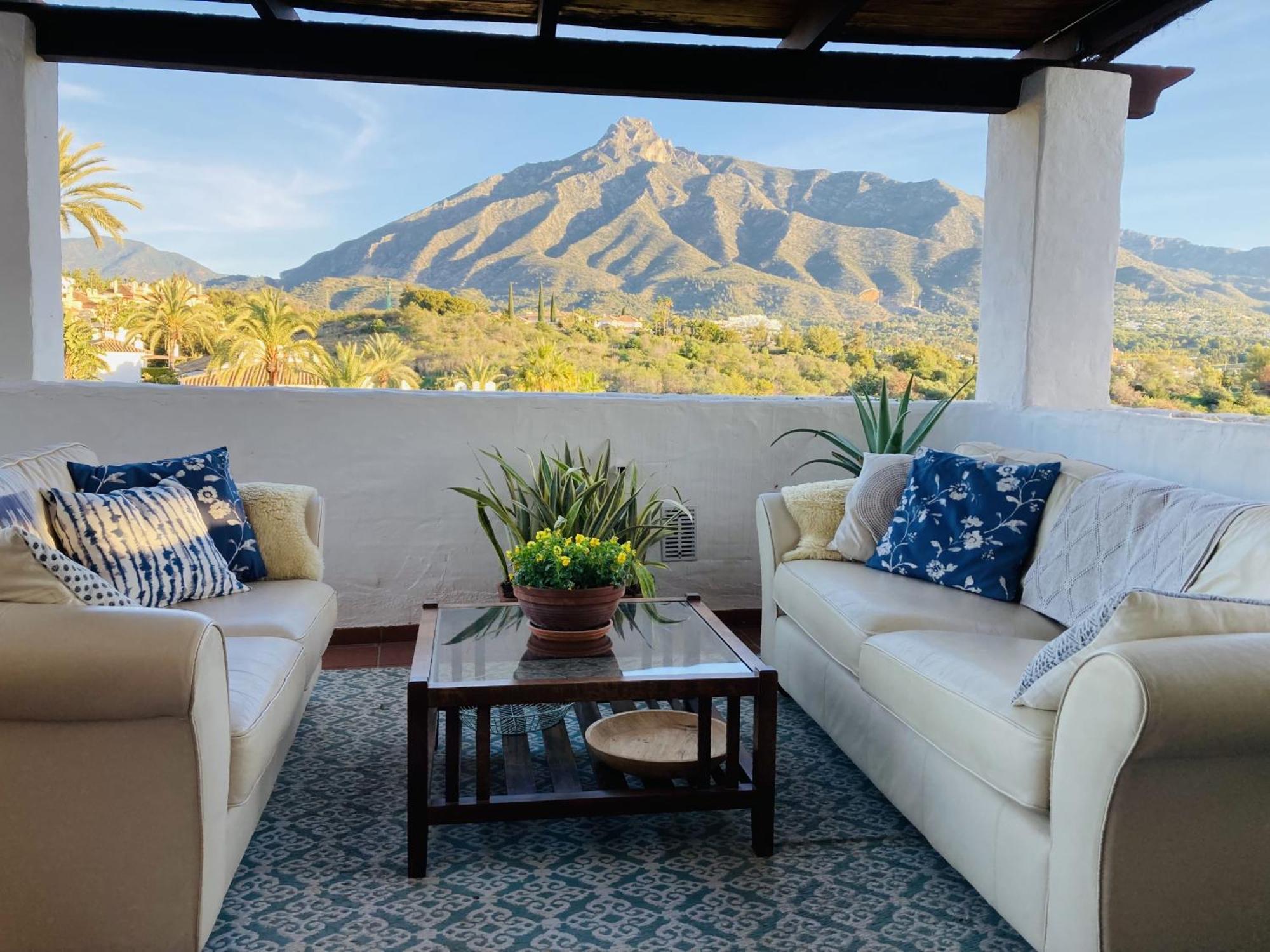 Las Lomas - Pool, Terrace & View Marbella Buitenkant foto